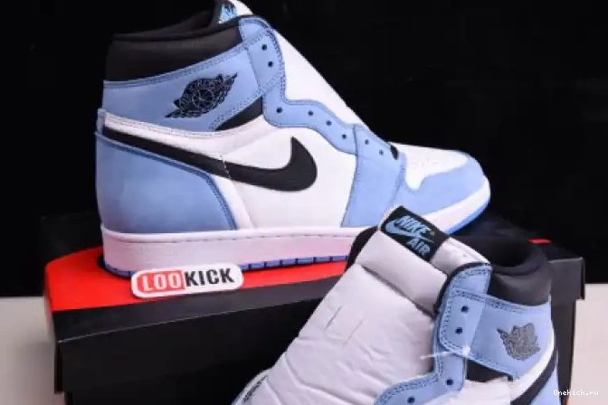 One Kick HIGH BLUE JORDAN RETRO WHITE AIR 1 UNIVERSITY BLACK 555088-134 0609